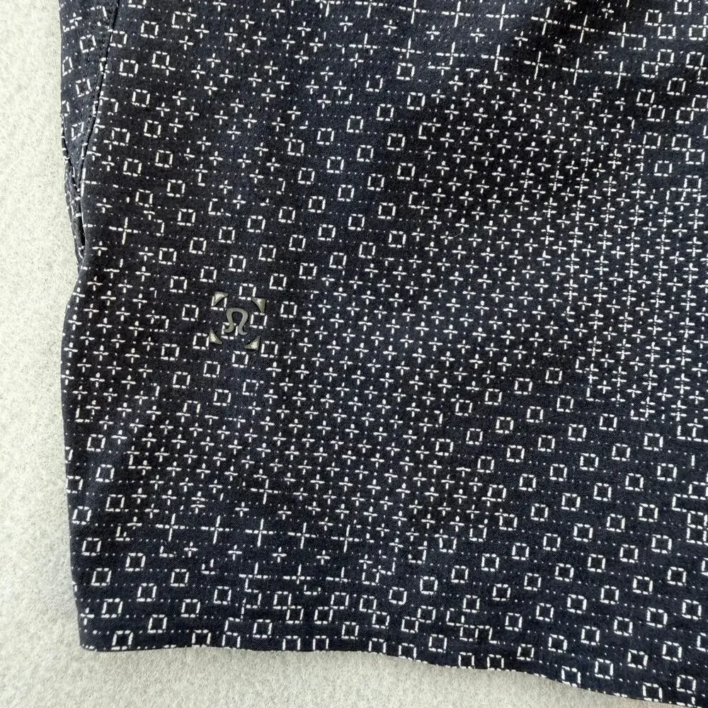 Lululemon Men's S T.H.E. Short Linerless 9